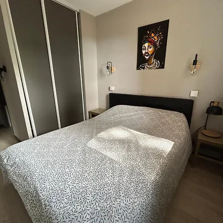Deco 2 Apartment *